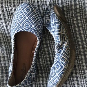 Lucky brand flats